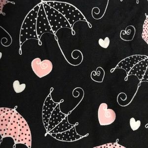 Hearts and umbrella leggings